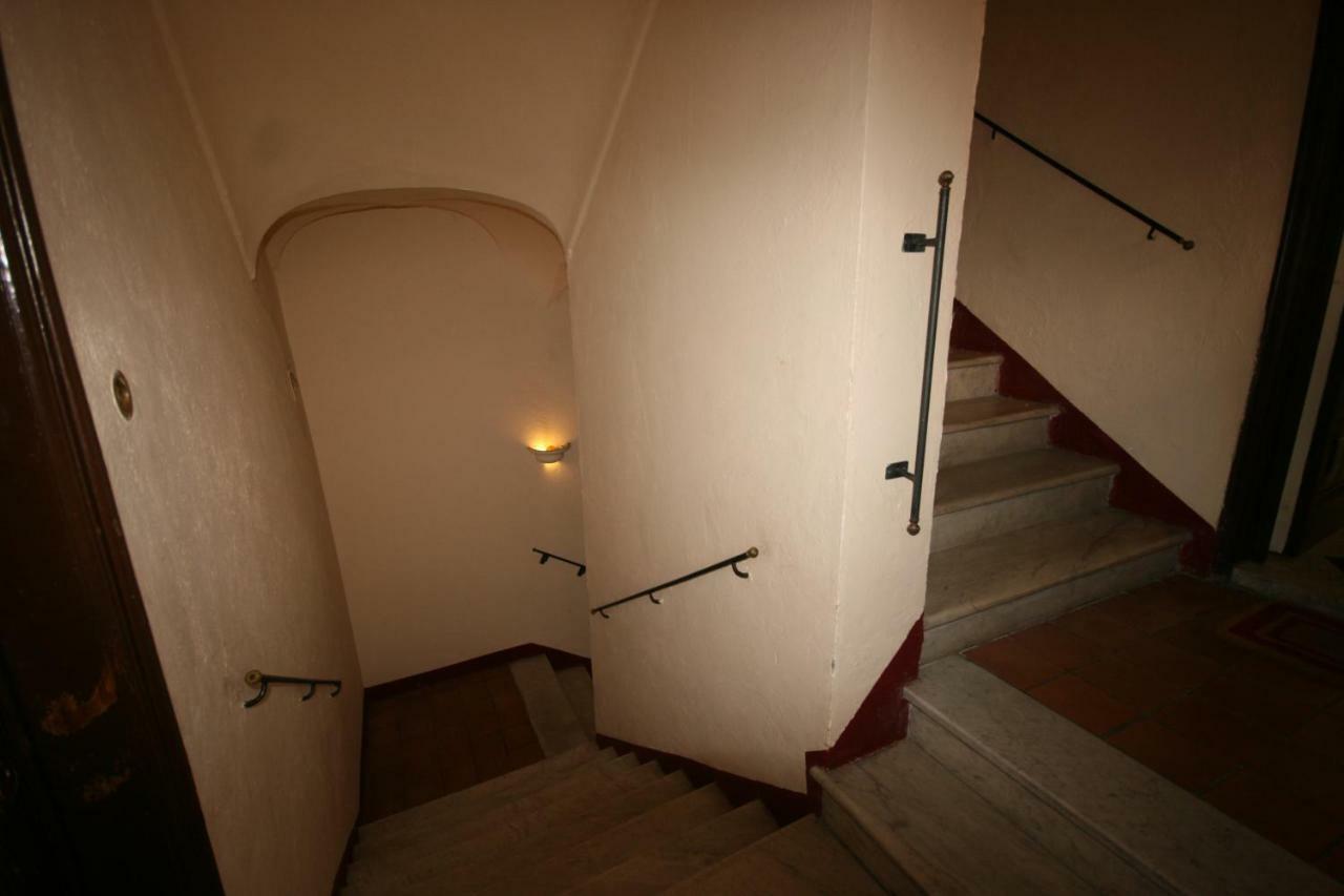 Fontanella Borghese 1Bd Apartment ローマ エクステリア 写真